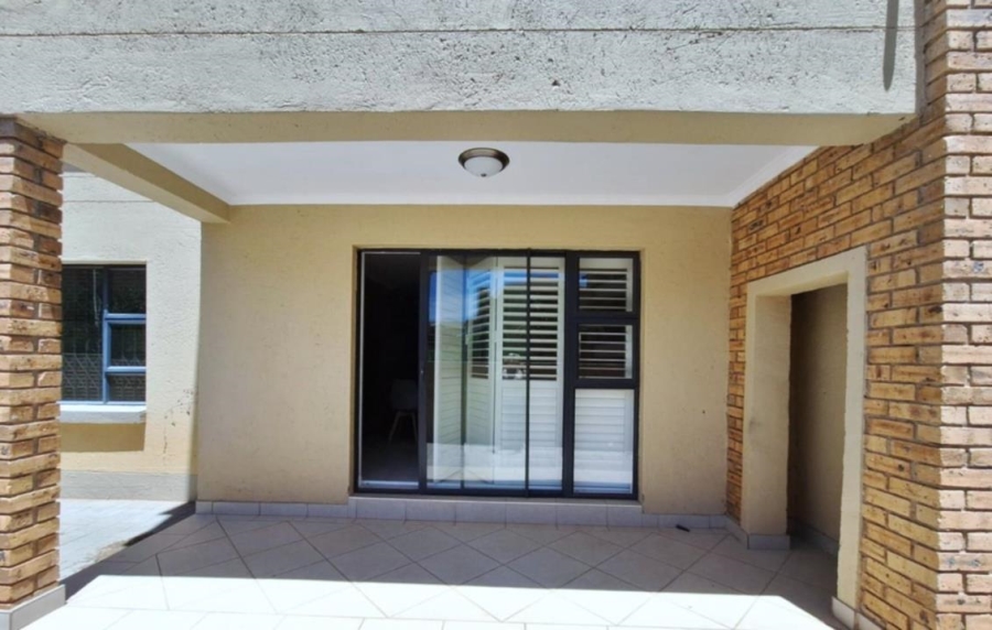 2 Bedroom Property for Sale in Heuwelsig Northern Cape